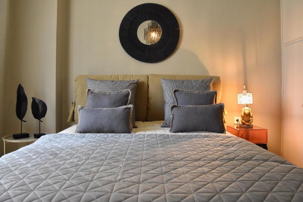 Pepromeno Luxury Apartment In The City Center Kalamata Extérieur photo