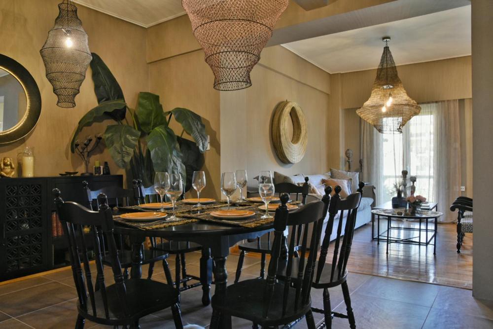 Pepromeno Luxury Apartment In The City Center Kalamata Extérieur photo