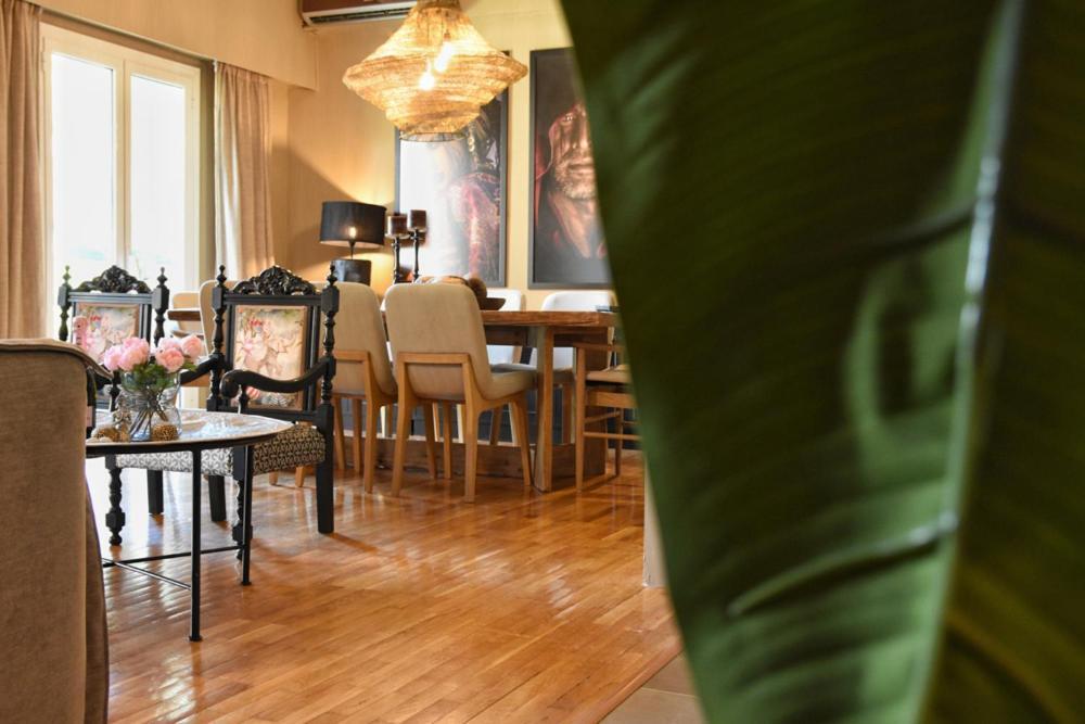Pepromeno Luxury Apartment In The City Center Kalamata Extérieur photo