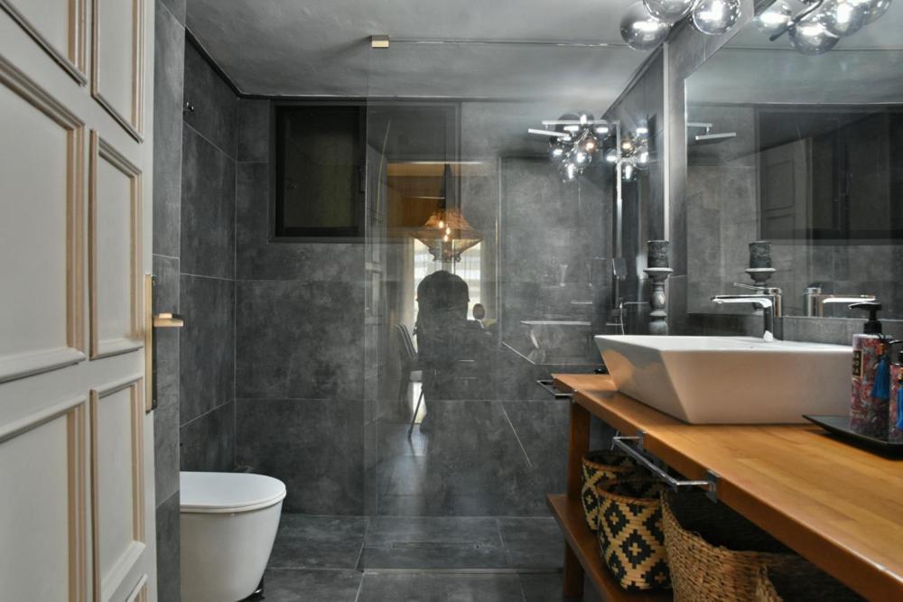 Pepromeno Luxury Apartment In The City Center Kalamata Extérieur photo